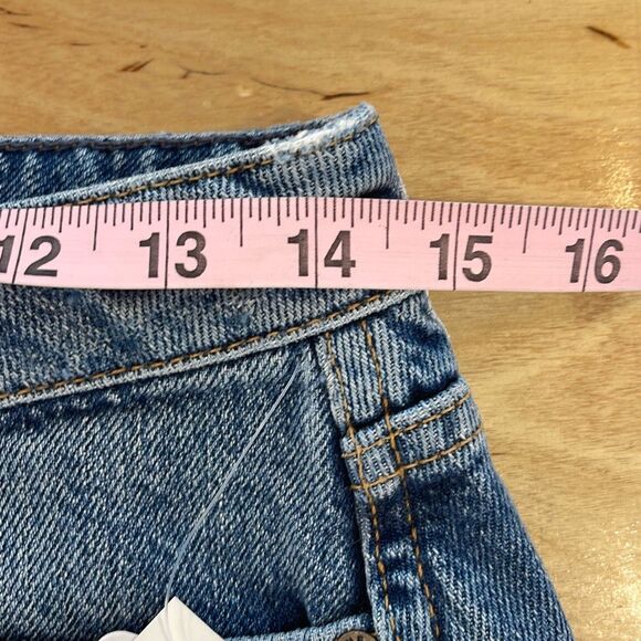 We The Free Womens Button Fly Distressed Cutoff Denim Skirt Blue Size 27 NWT - Picture 5 of 6